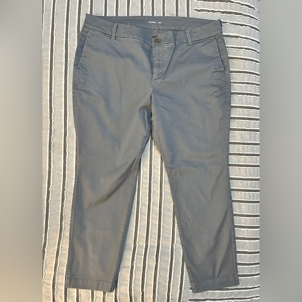 Women’s skinny pants